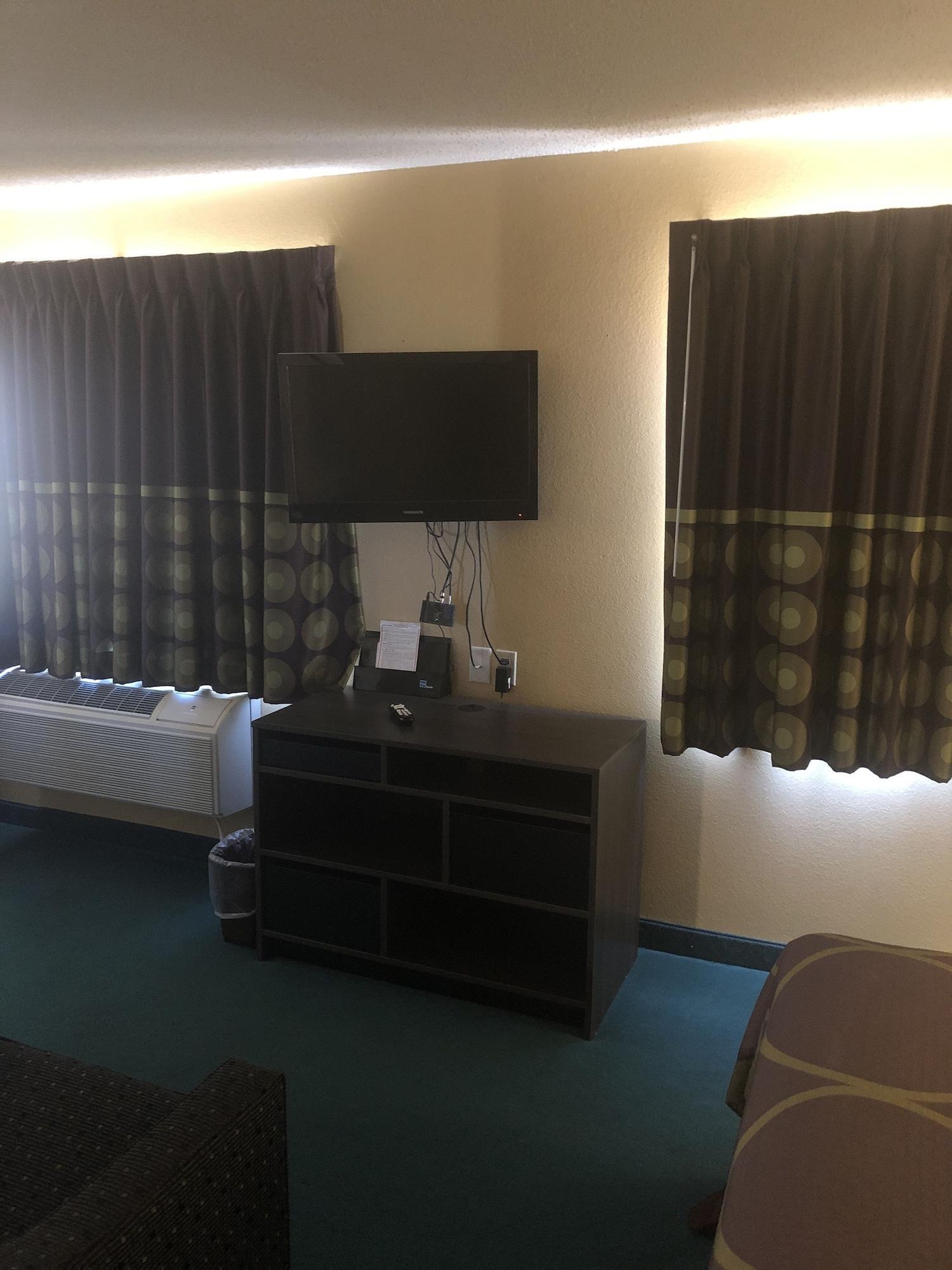 ซูเปอร์ 8 บาย วินด์แฮม ฟลอเรนซ์ แคนนอน ซิตี้ เอ Hotel Florence ภายนอก รูปภาพ