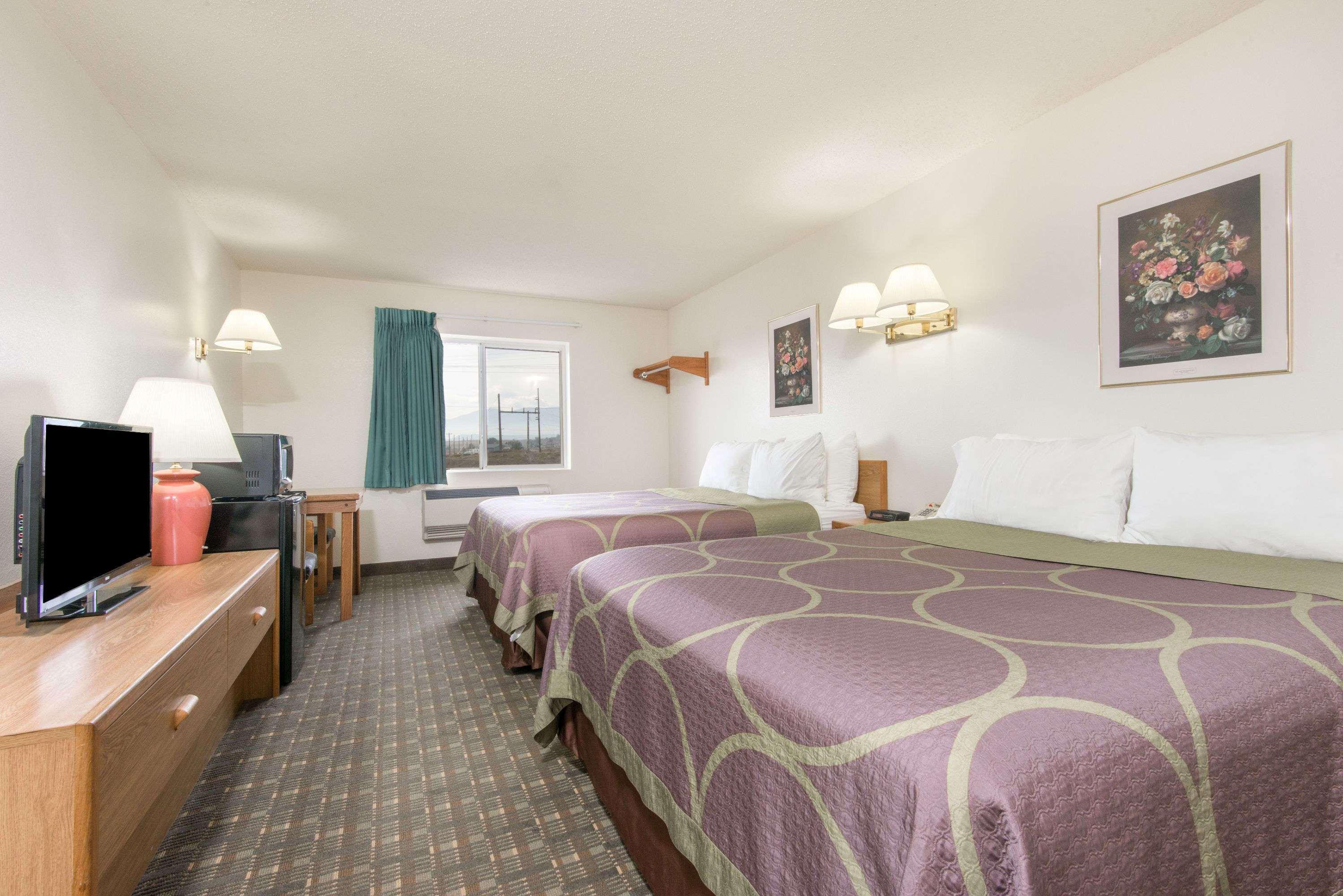 ซูเปอร์ 8 บาย วินด์แฮม ฟลอเรนซ์ แคนนอน ซิตี้ เอ Hotel Florence ภายนอก รูปภาพ